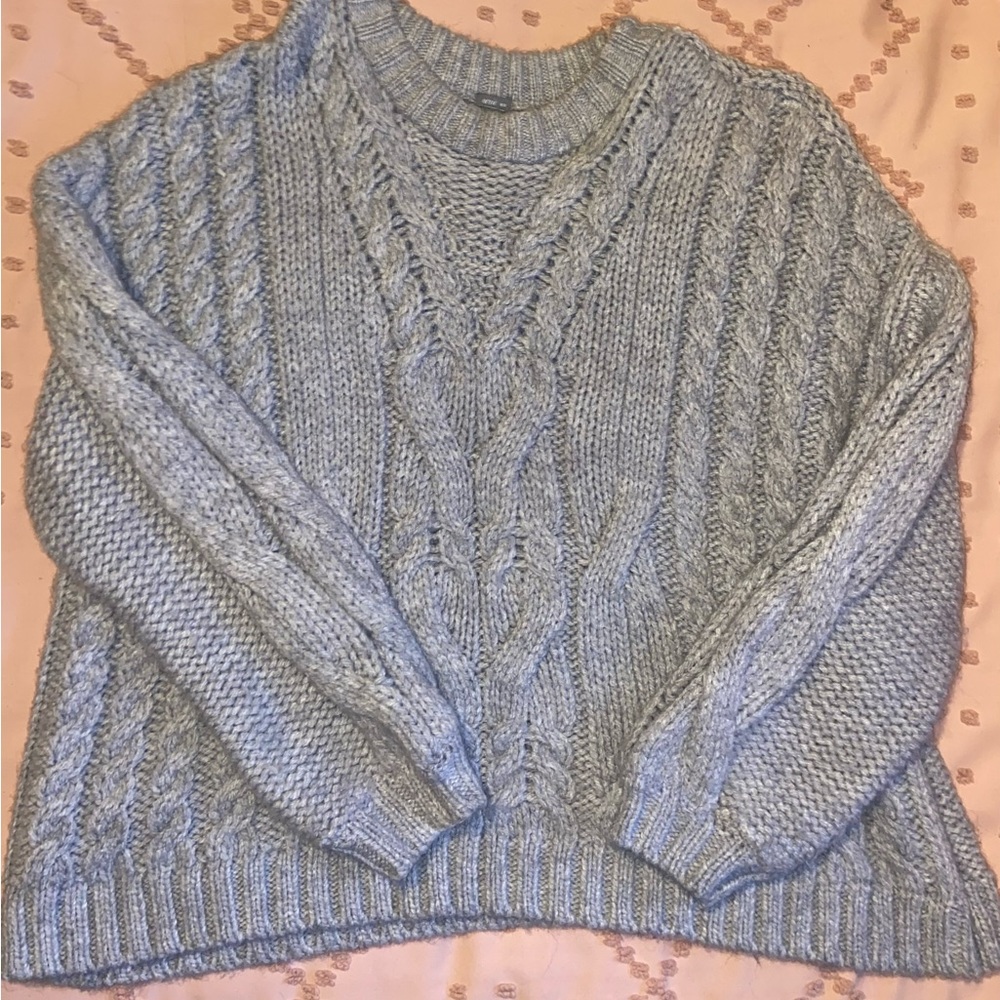 Aerie cable knit sweater